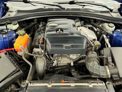 Used 2020 Chevrolet Camaro LT w/ RS Package image 25