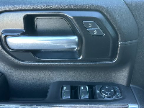 Used 2020 GMC Sierra 3500 SLE image 13