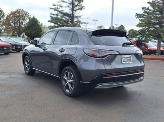 Used 2025 Honda HR-V EX-L video 5