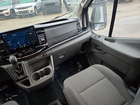 Used 2024 Ford Transit 350 XLT image 34