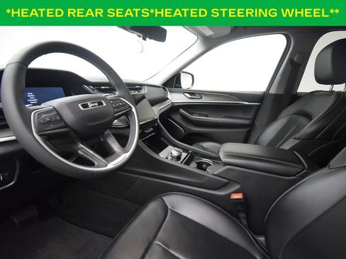 Used 2024 Jeep Grand Cherokee Limited w/ Luxury Tech Group II AWD/4WD image 11