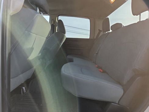 Used 2014 RAM 3500 Tradesman w/ Chrome Appearance Group image 12