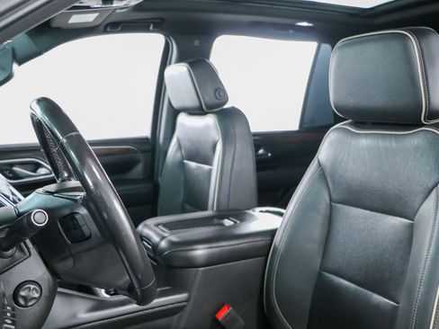 Used 2022 Chevrolet Tahoe Premier RWD image 28
