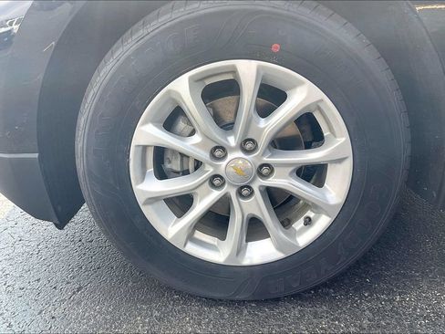 Used 2018 Chevrolet Equinox LT FWD image 8
