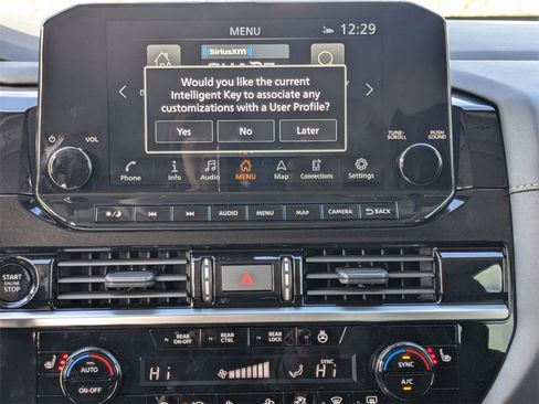 New 2025 Nissan Pathfinder SL w/ Black Appearance Package image 20