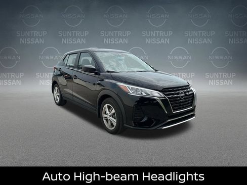 Certified 2024 Nissan Kicks S FWD image 10