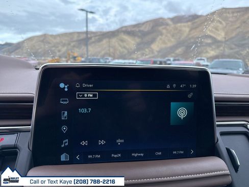 Used 2024 Chevrolet Suburban High Country w/ Advanced Technology Package image 27