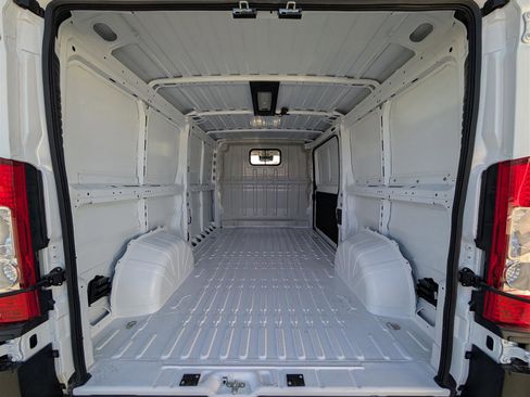 New 2025 RAM ProMaster 1500 w/ Premium Convenience Group image 11