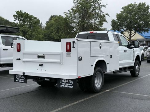 New 2025 Ford F350 XL w/ XL Chrome Package AWD/4WD image 2