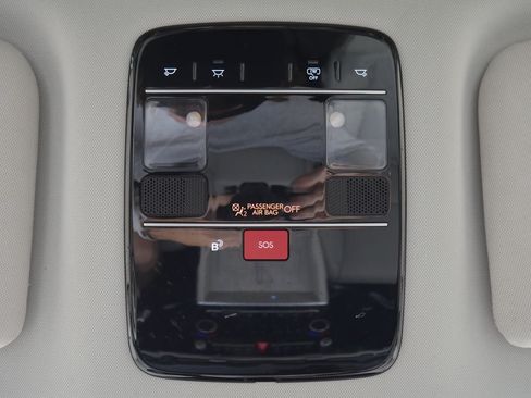 Used 2025 Hyundai Santa Fe SEL AWD/4WD image 54
