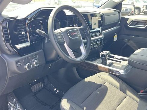 New 2026 GMC Sierra 1500 Elevation w/ LPO, Elevation Black Package image 9