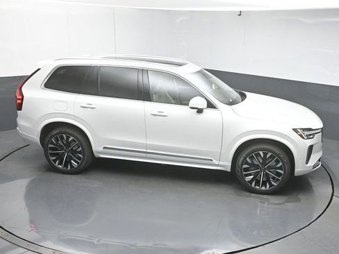 New 2026 Volvo XC90 B6 Ultra w/ Protection Package image 50