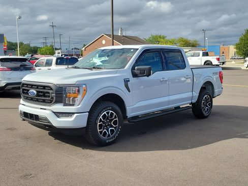 Certified 2022 Ford F150 XLT w/ Equipment Group 302A High image 2