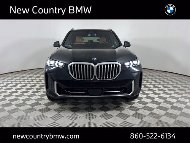 Certified 2026 BMW X5 xDrive40i w/ Climate Comfort Package AWD/4WD image 2