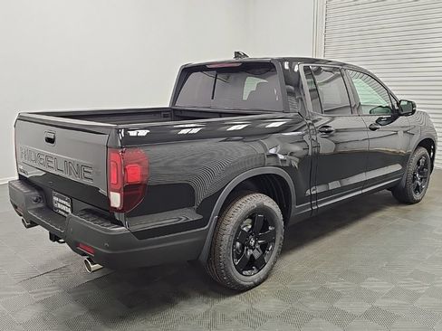 New 2026 Honda Ridgeline Black Edition image 8