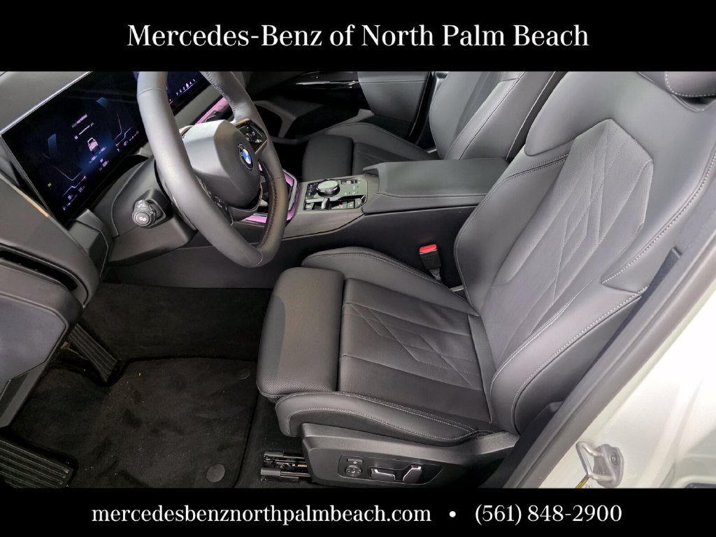 Used 2026 BMW X3 xDrive30i w/ Premium Package AWD/4WD image 9