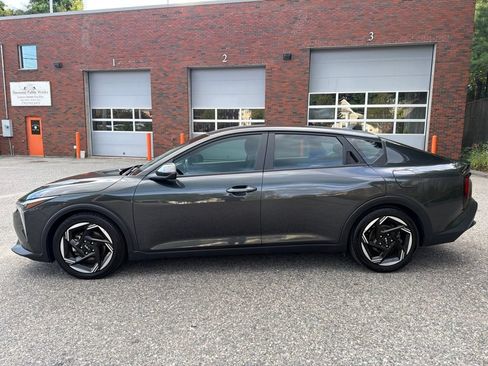 Certified 2025 Kia K4 EX FWD image 3