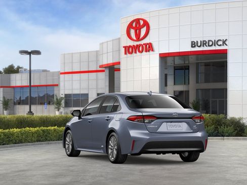 New 2026 Toyota Corolla LE w/ LE Premium Package AWD/4WD image 9