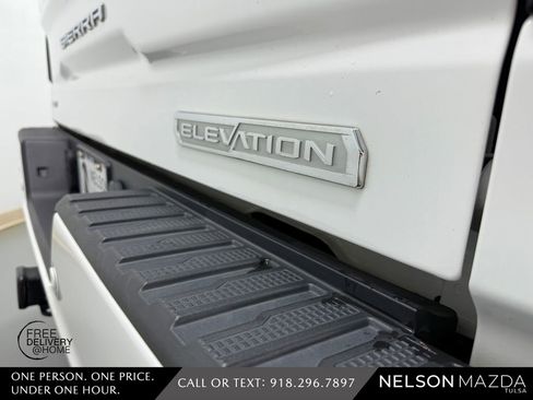 Used 2020 GMC Sierra 1500 Elevation w/ Elevation Value Package RWD image 11