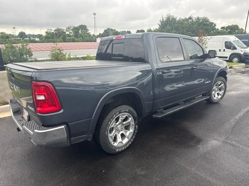 Used 2025 RAM 1500 Big Horn AWD/4WD image 3