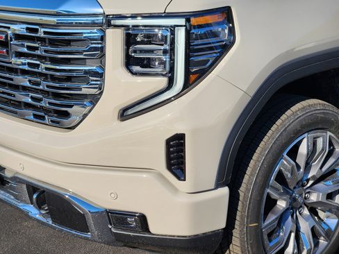 New 2026 GMC Sierra 1500 Denali image 6