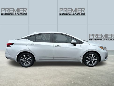 New 2025 Nissan Versa SV w/ Trunk Package image 4