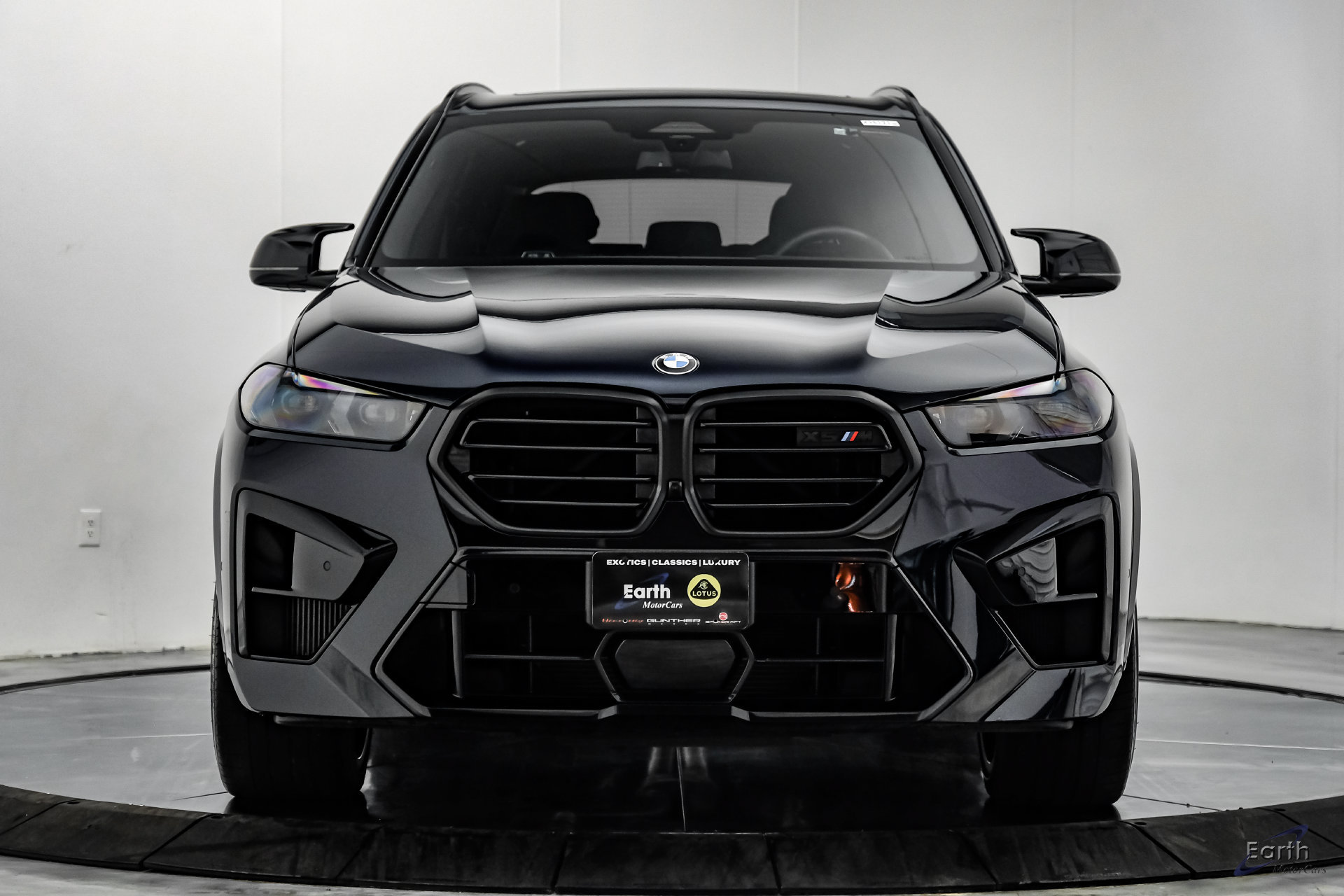 Used 2025 BMW X5 M Competition w/ Executive Package AWD/4WD image 29