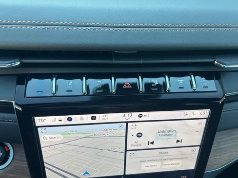 Used 2022 Jeep Grand Cherokee Summit w/ Advanced Protech Group IV image 40