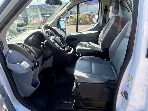 Used 2019 Ford Transit 150 148 Low Roof RWD image 18