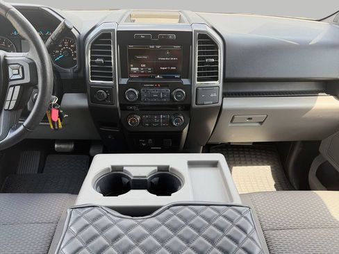 Used 2015 Ford F150 XLT w/ Equipment Group 302A Luxury RWD image 11