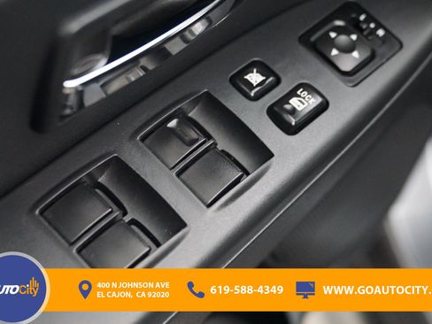 Used 2025 Mitsubishi Outlander Sport ES image 17