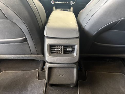 Used 2025 Chevrolet Equinox EV RS FWD image 22