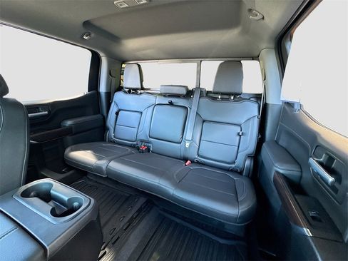 Used 2020 GMC Sierra 1500 SLT w/ SLT Convenience Package image 12