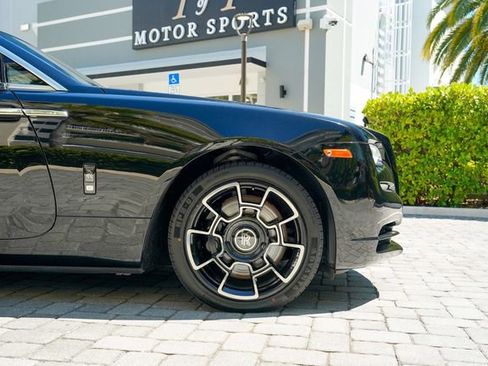 Used 2018 Rolls-Royce Dawn image 31