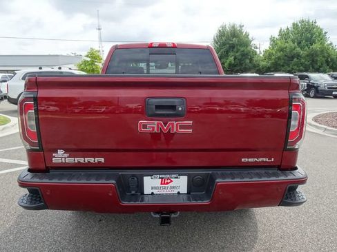 Used 2017 GMC Sierra 1500 Denali AWD/4WD image 5