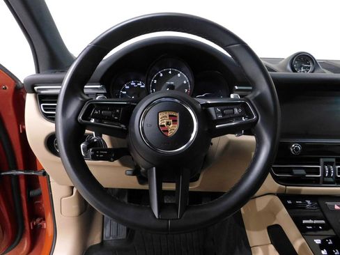 Used 2023 Porsche Macan S AWD/4WD image 48