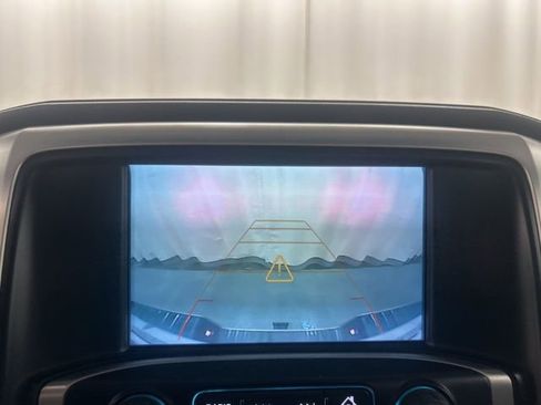 Used 2019 GMC Sierra 2500 SLT w/ Duramax Plus Package image 18