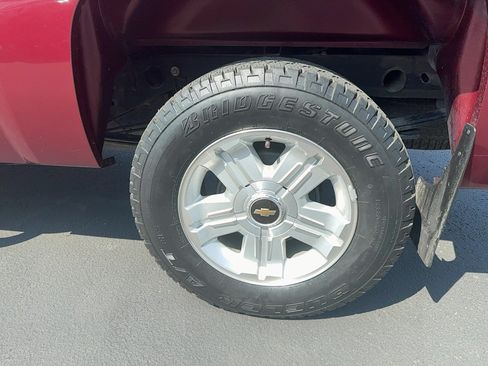 Used 2008 Chevrolet Silverado 1500 LTZ w/ Suspension Package, Off-Road AWD/4WD image 10