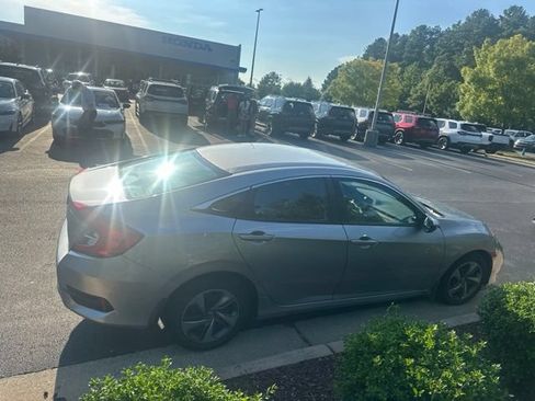 Used 2019 Honda Civic LX image 6