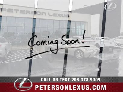 Used 2019 Lexus ES 300h w/ Premium Package