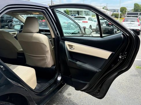 Used 2016 Toyota Corolla LE FWD image 27