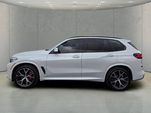Used 2022 BMW X5 sDrive40i w/ M Sport Package RWD image 2