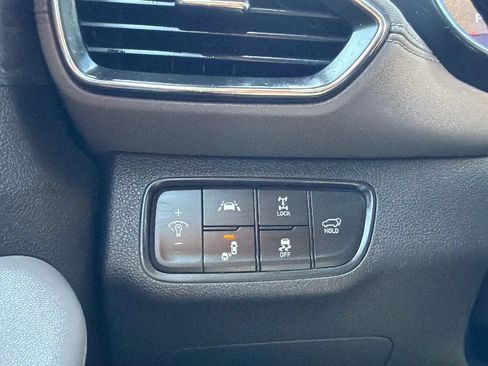 Used 2020 Hyundai Santa Fe SEL w/ Convenience Package AWD/4WD image 15
