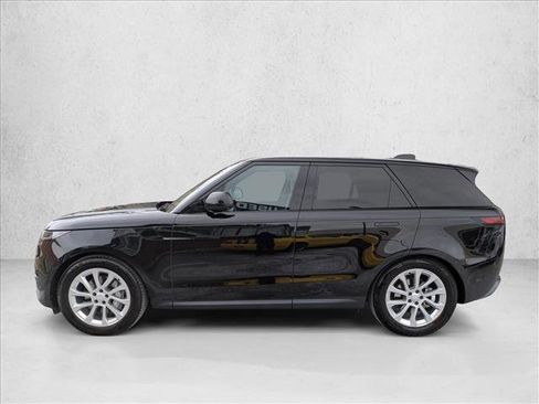 Certified 2025 Land Rover Range Rover Sport SE image 9