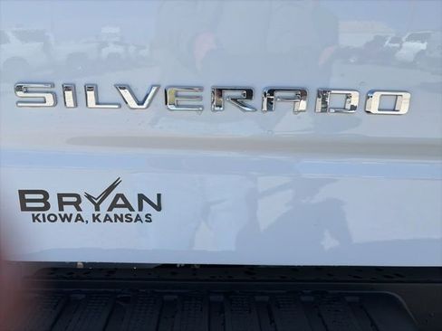 New 2026 Chevrolet Silverado 1500 Custom Trail Boss AWD/4WD image 11