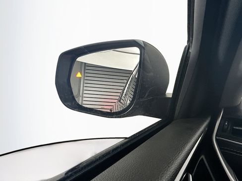 Used 2023 Jeep Grand Cherokee L Laredo image 16