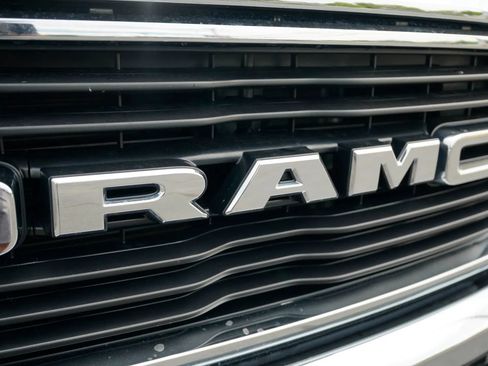 Used 2021 RAM 1500 Big Horn AWD/4WD image 10