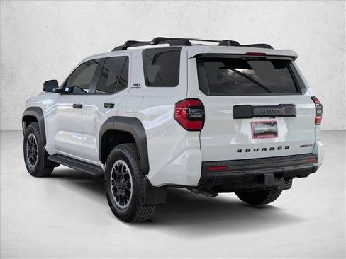 Used 2025 Toyota 4Runner 4WD image 8