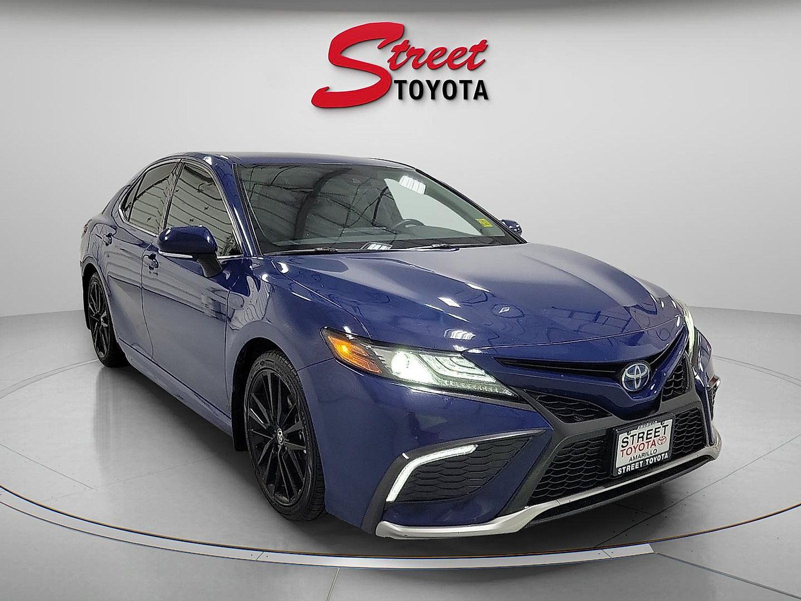 Certified 2023 Toyota Camry XSE w/ Cold Weather Package FWD image 5