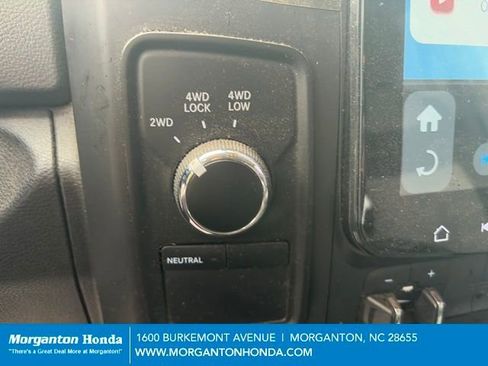 Used 2018 RAM 2500 SLT AWD/4WD image 18